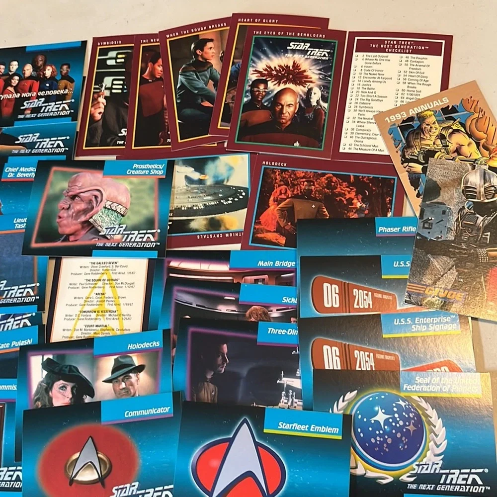 Lot‎ of Star Trek 1991 1992 Next Generation Cards and 2 misc cards